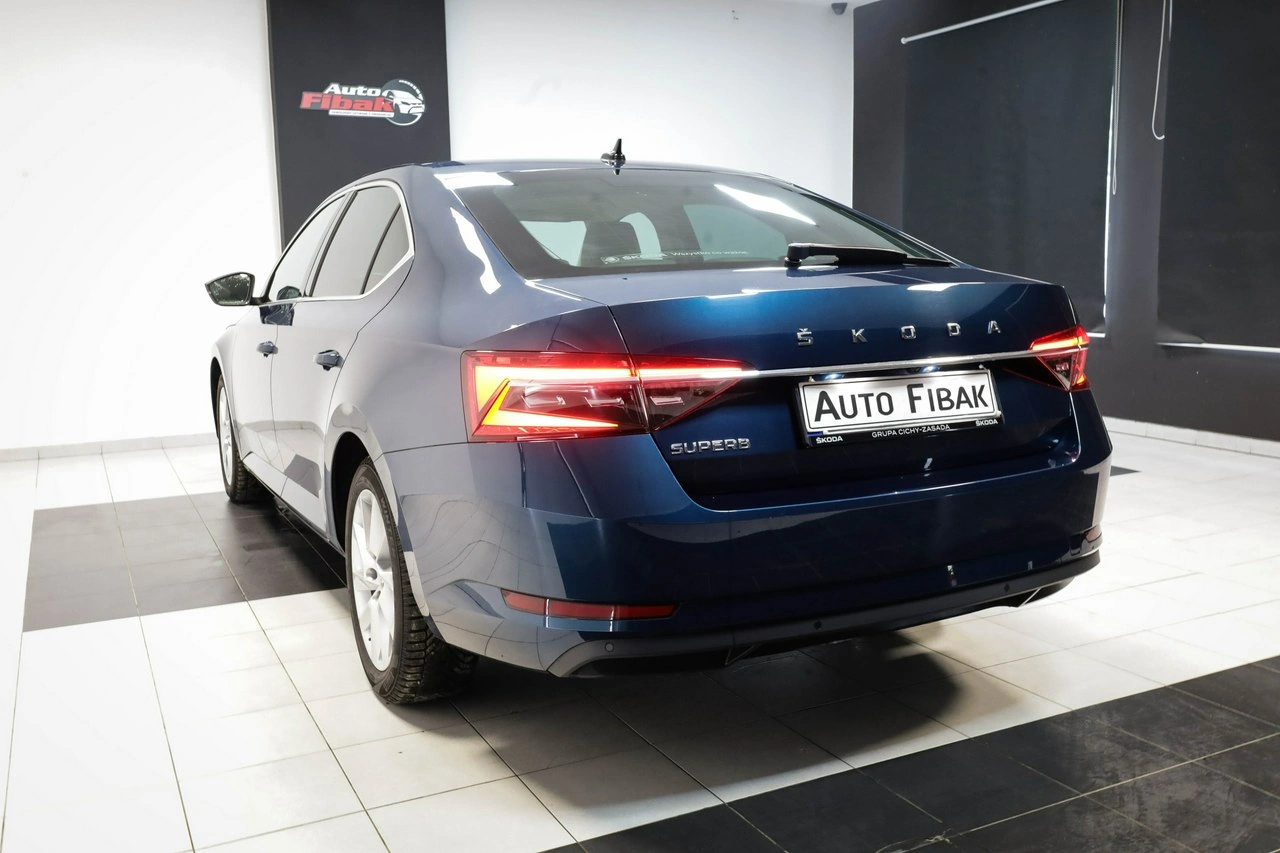 Skoda Superb - Zdjęcie 9