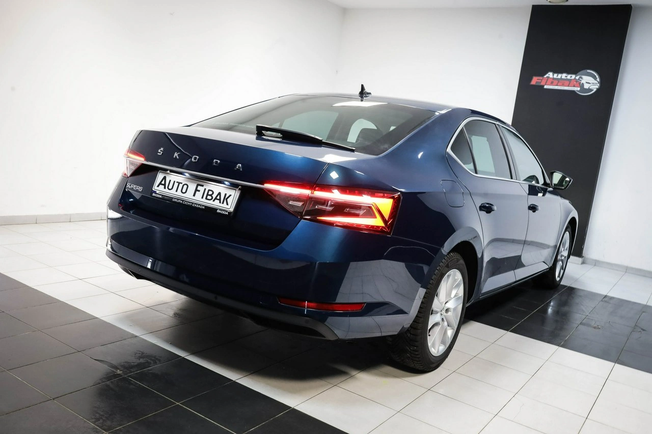 Skoda Superb - Zdjęcie 11