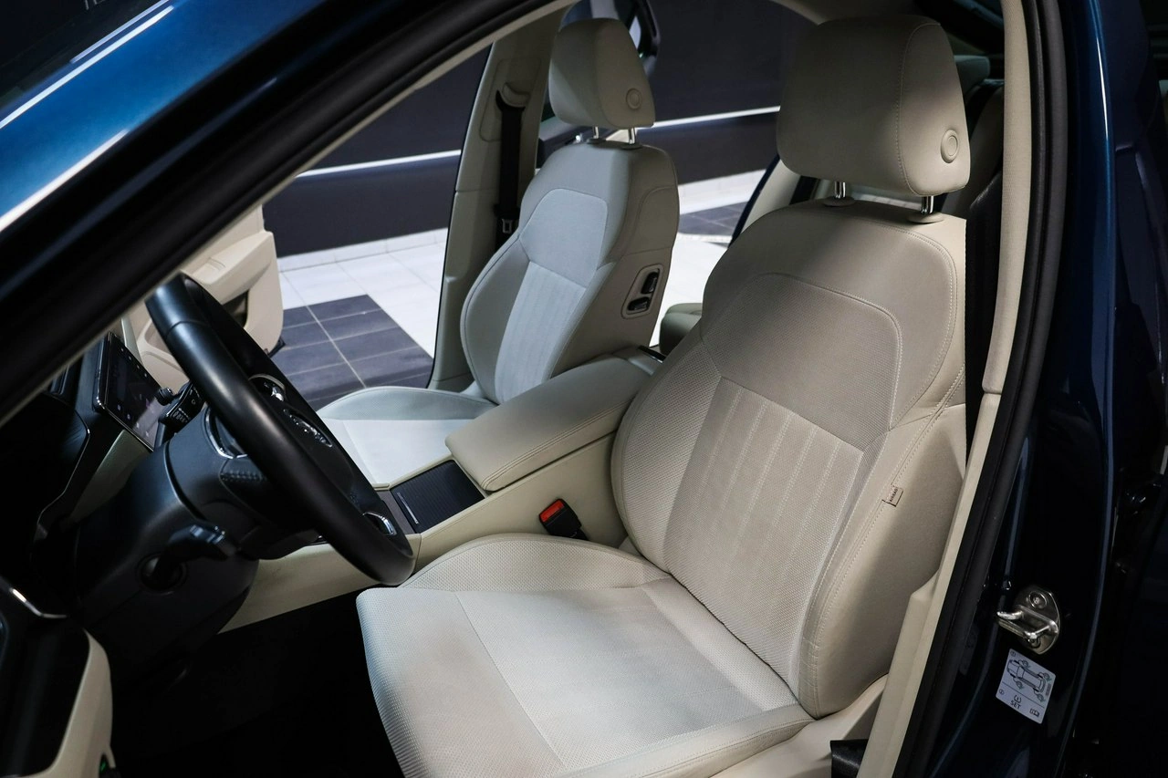 Skoda Superb - Zdjęcie 17