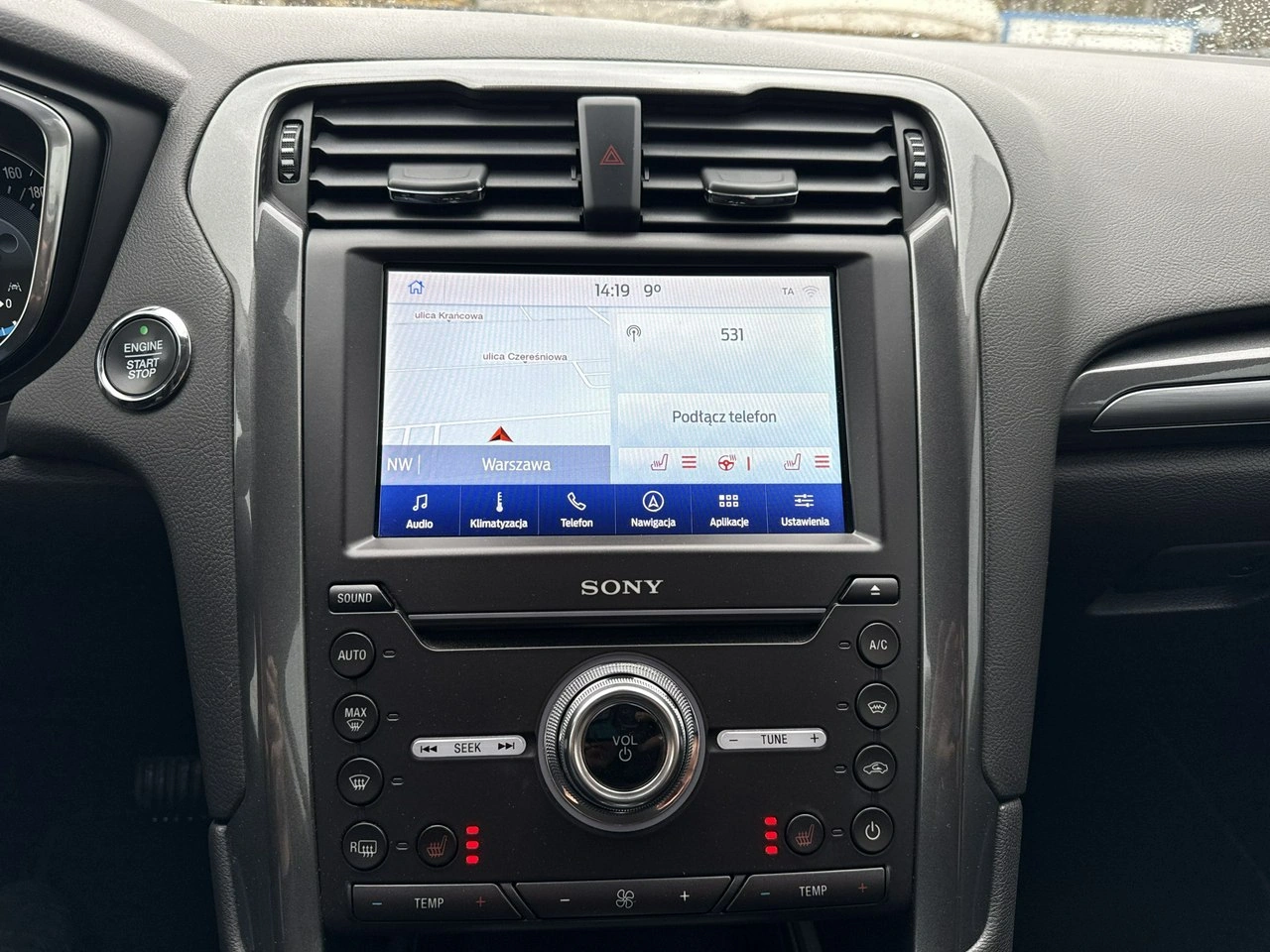 Ford Mondeo - Zdjęcie 23