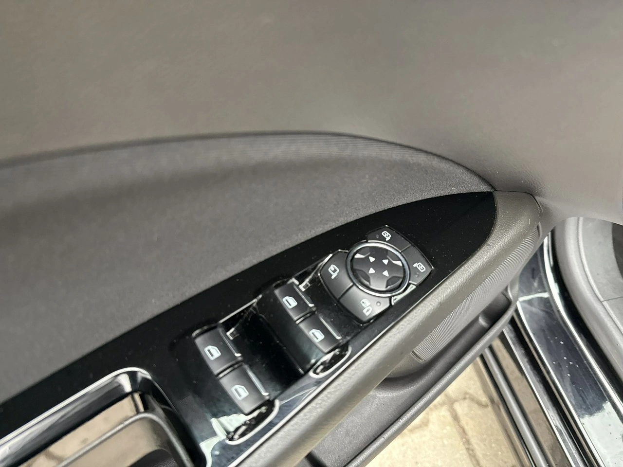 Ford Mondeo - Zdjęcie 27