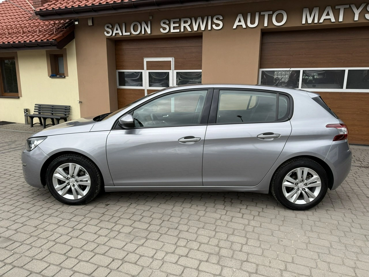 Peugeot 308 - Zdjęcie 10
