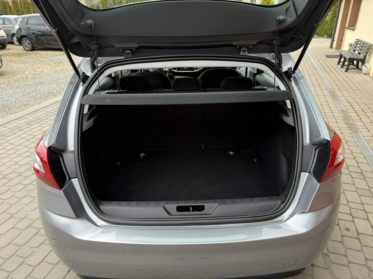 Peugeot 308 - Zdjęcie 24