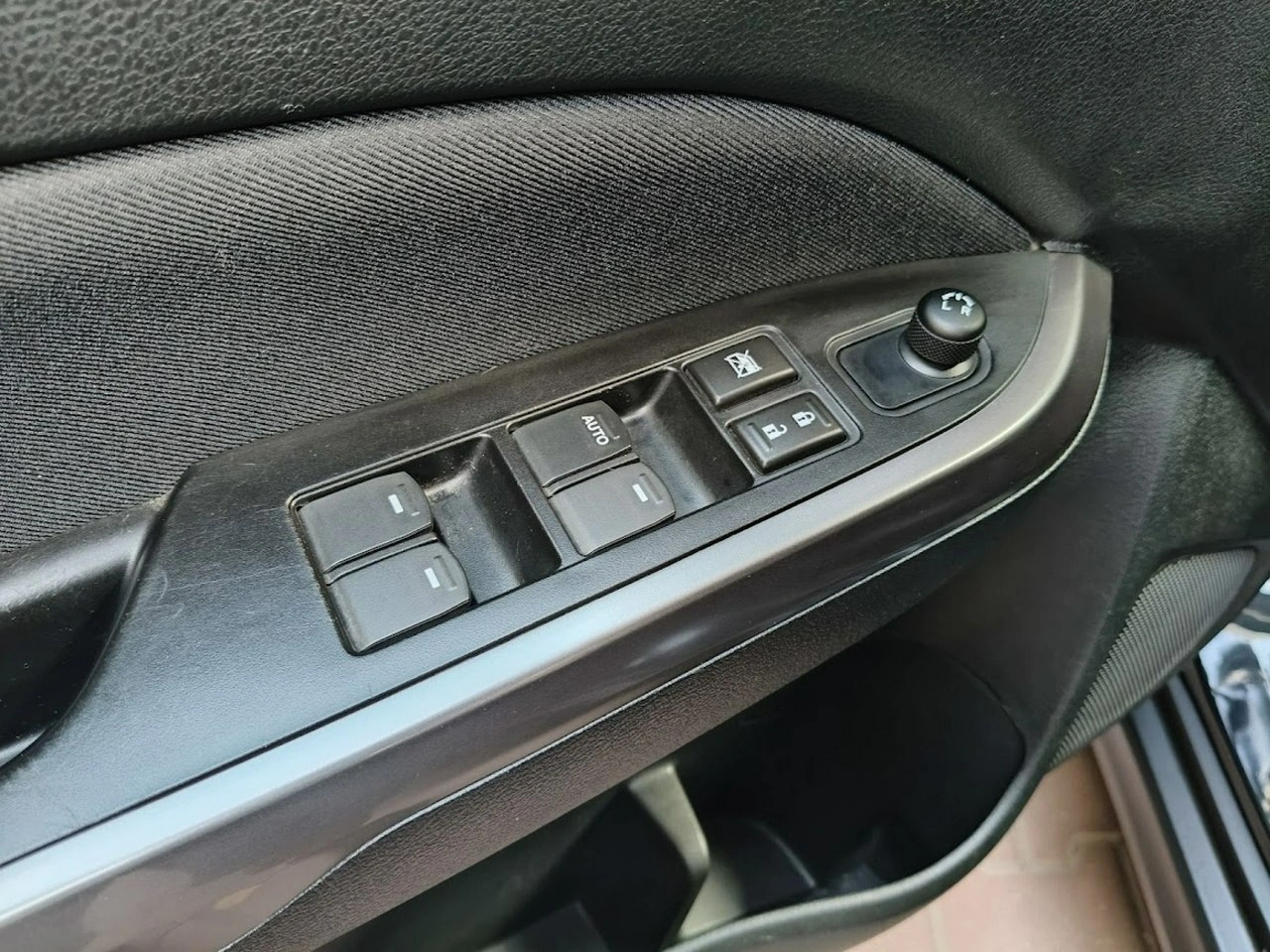 Suzuki Vitara - Zdjęcie 14