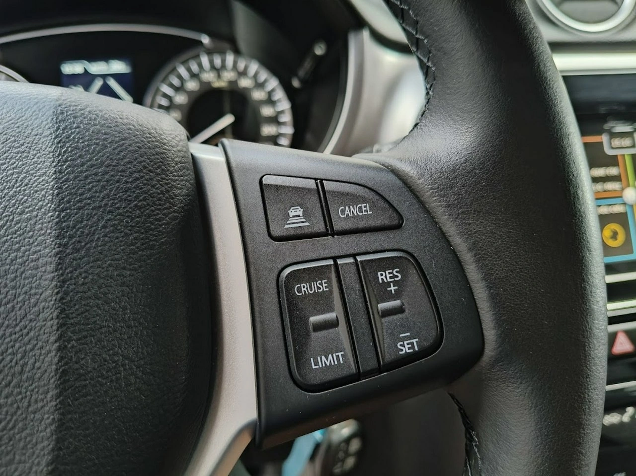 Suzuki Vitara - Zdjęcie 19