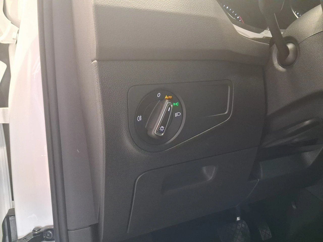 Volkswagen Tiguan - Zdjęcie 24