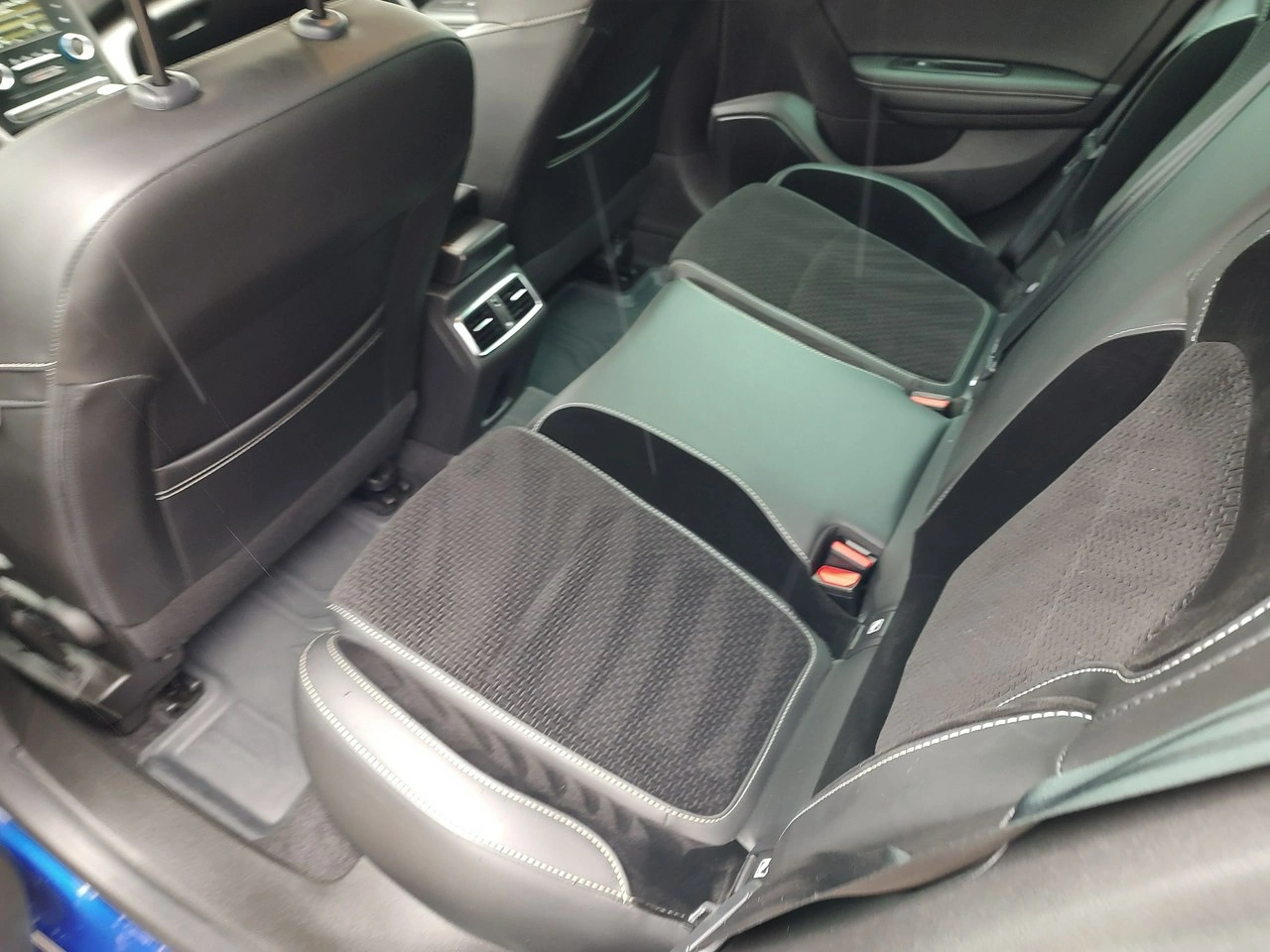 Renault Megane - Zdjęcie 16