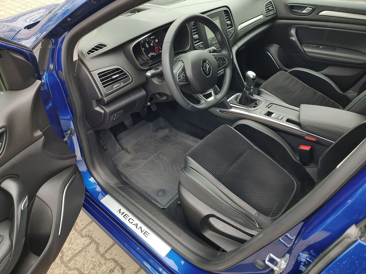 Renault Megane - Zdjęcie 8