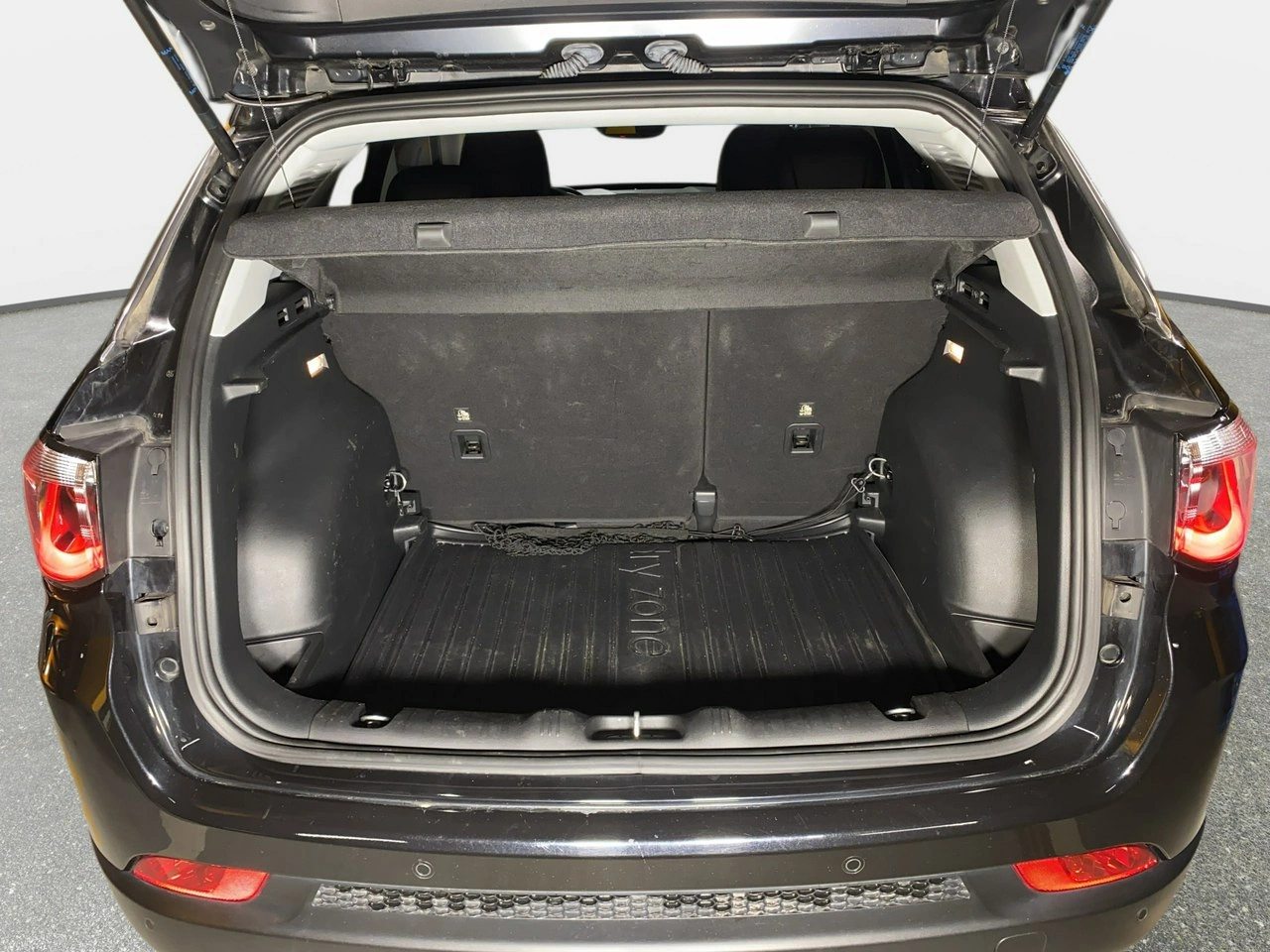 Jeep Compass - Zdjęcie 16