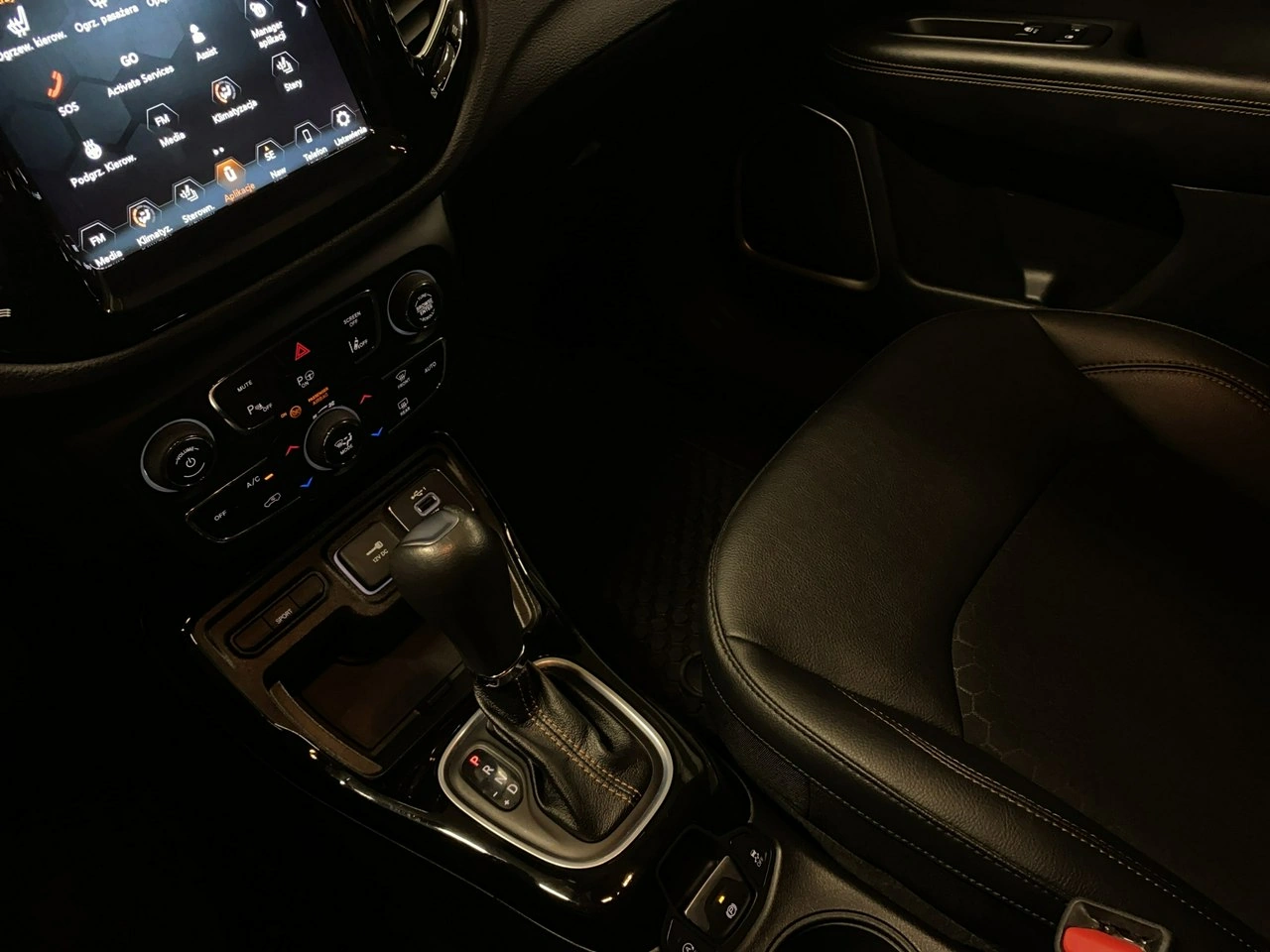 Jeep Compass - Zdjęcie 33