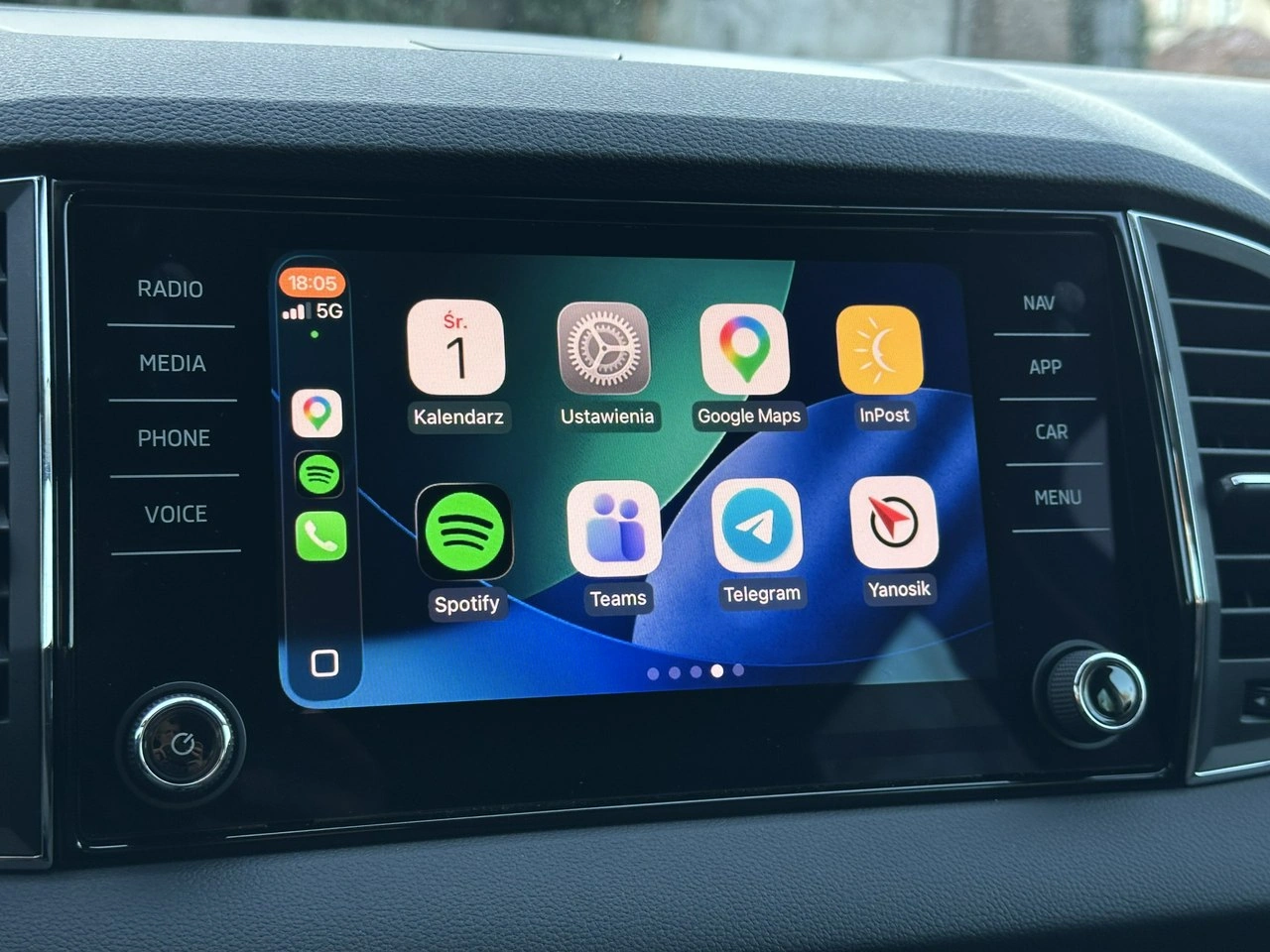 Skoda Karoq - Zdjęcie 22