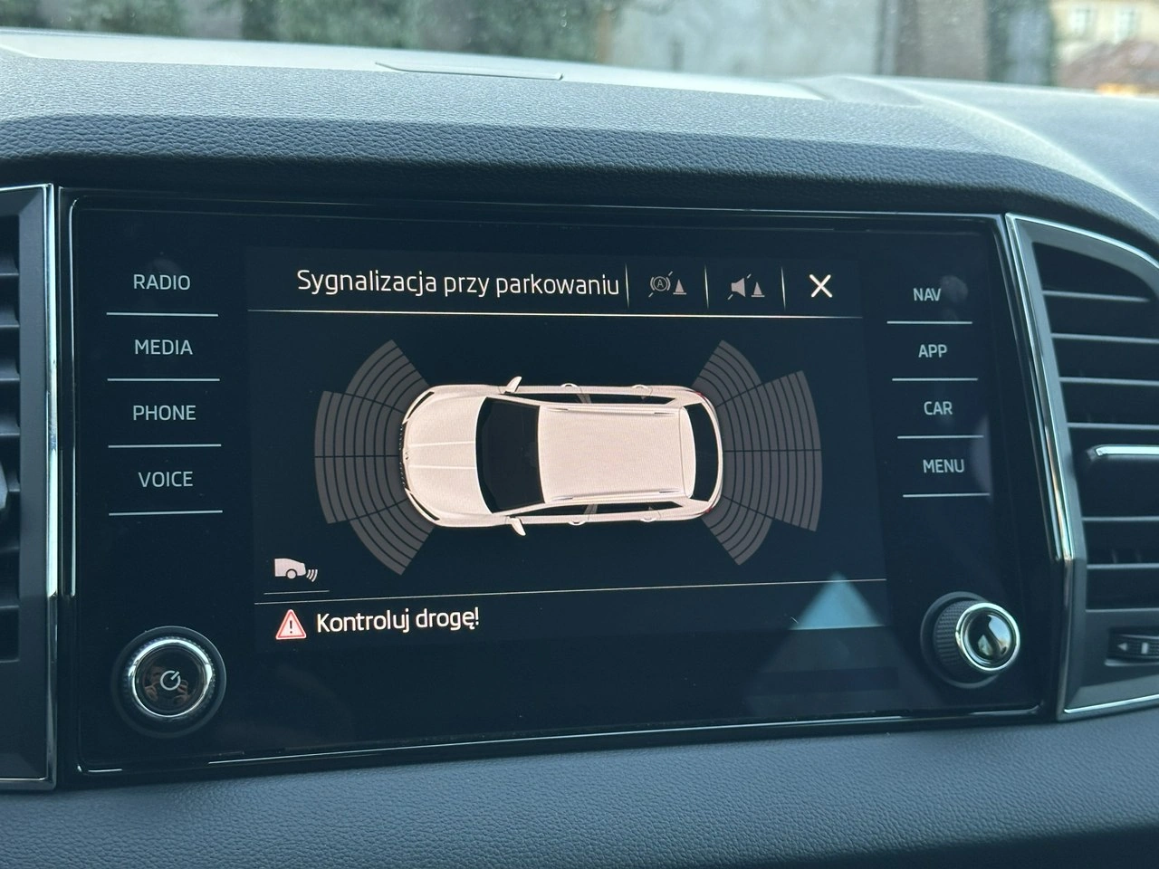 Skoda Karoq - Zdjęcie 25