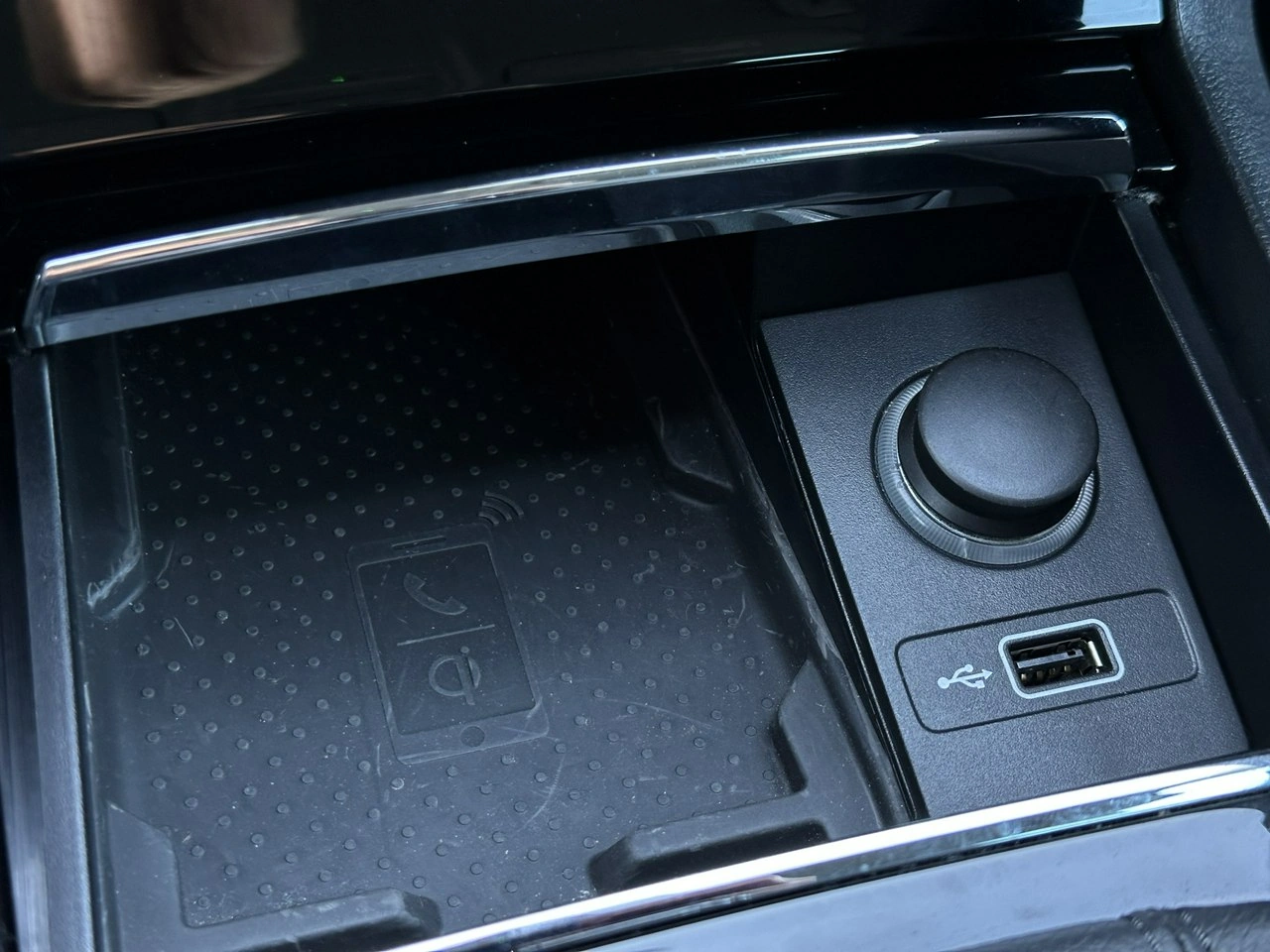 Skoda Karoq - Zdjęcie 33