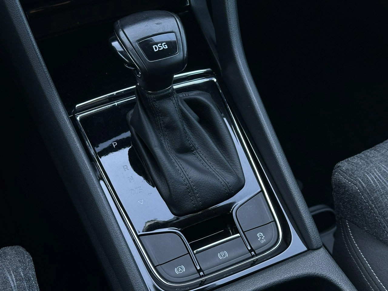 Skoda Karoq - Zdjęcie 34