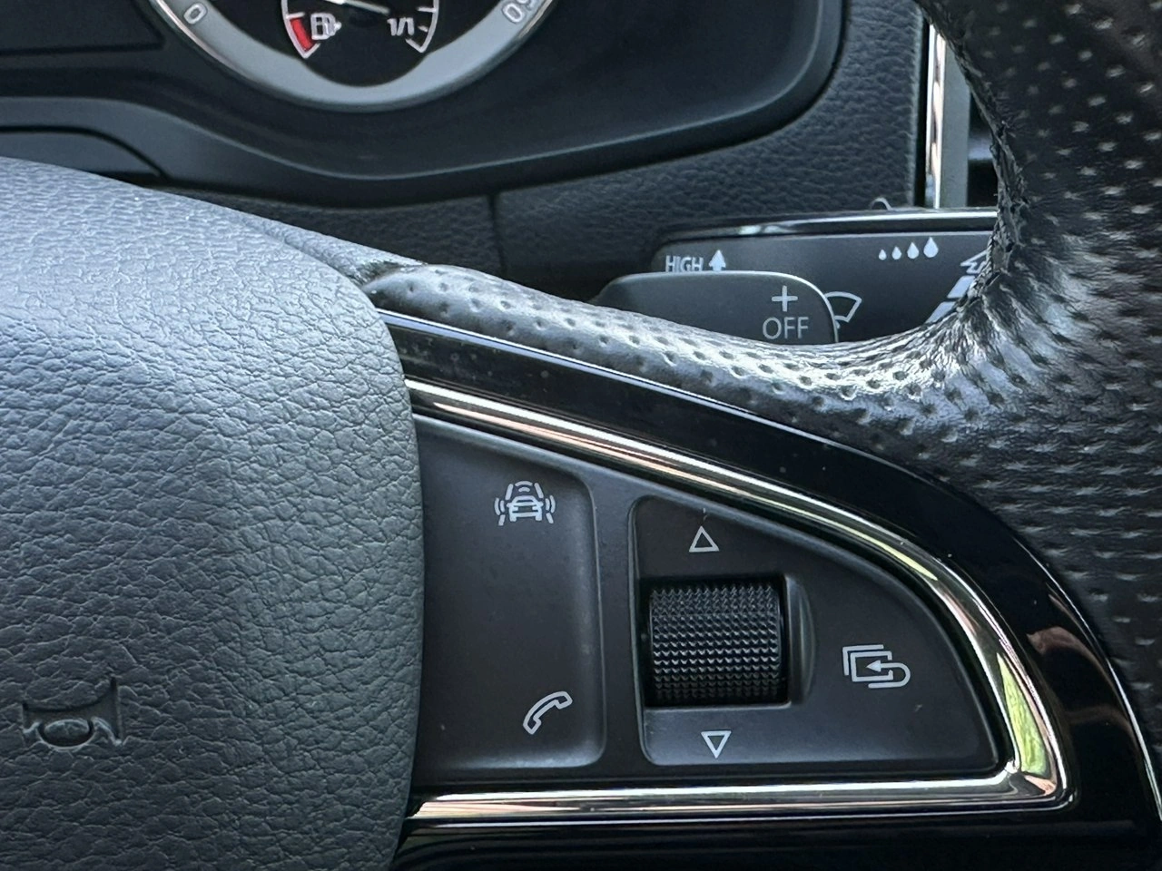 Skoda Karoq - Zdjęcie 37