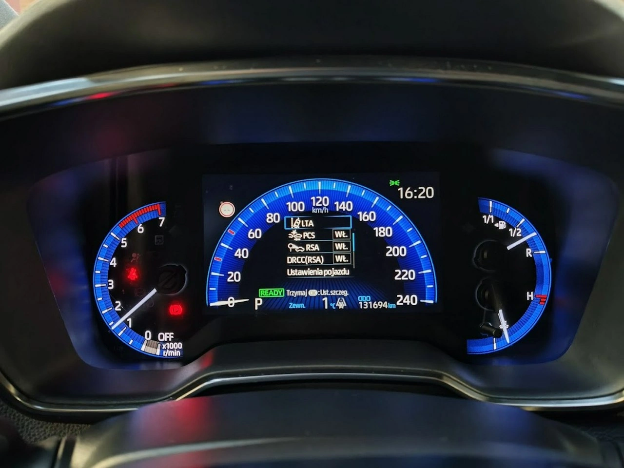 Toyota Corolla - Zdjęcie 19