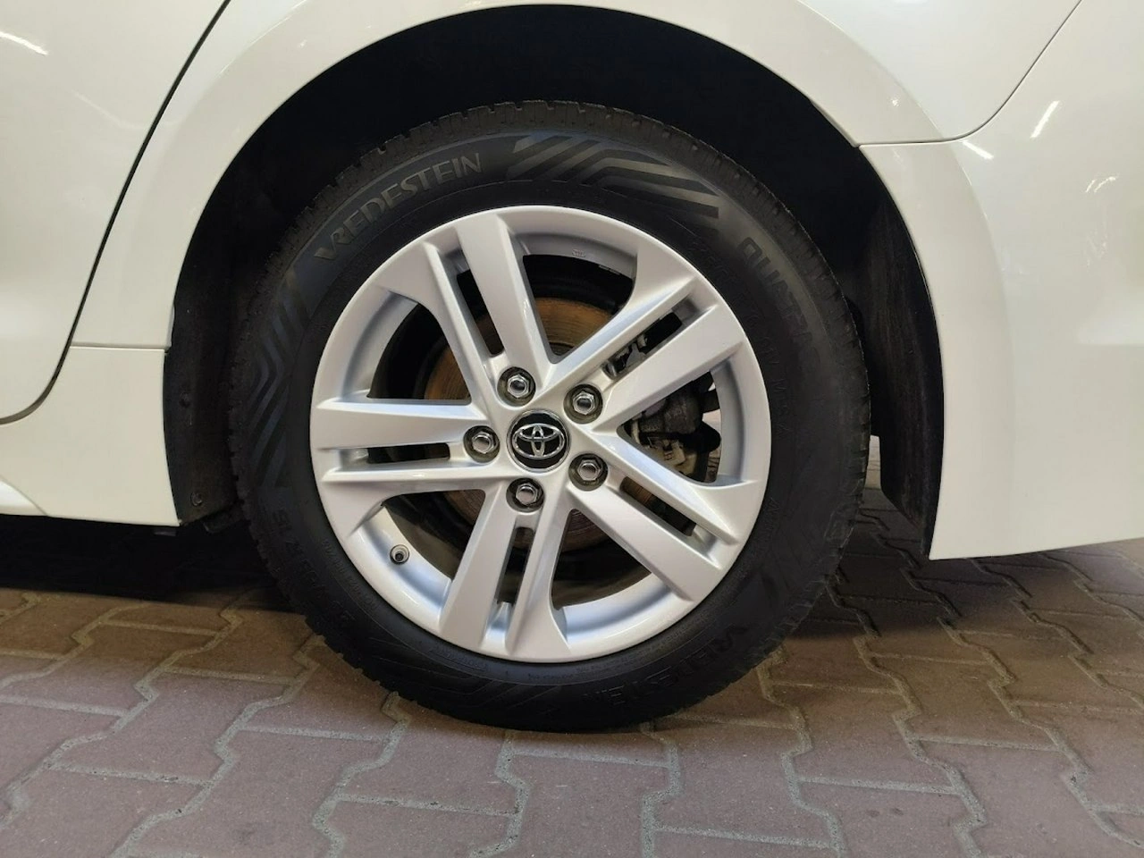 Toyota Corolla - Zdjęcie 8