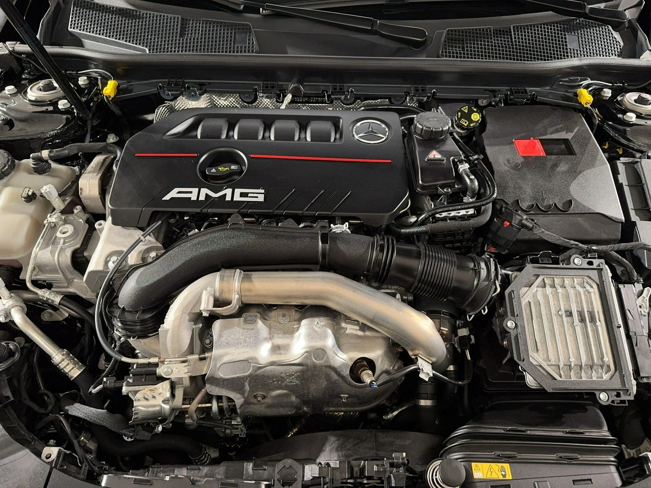 Mercedes A 35 AMG - Zdjęcie 37