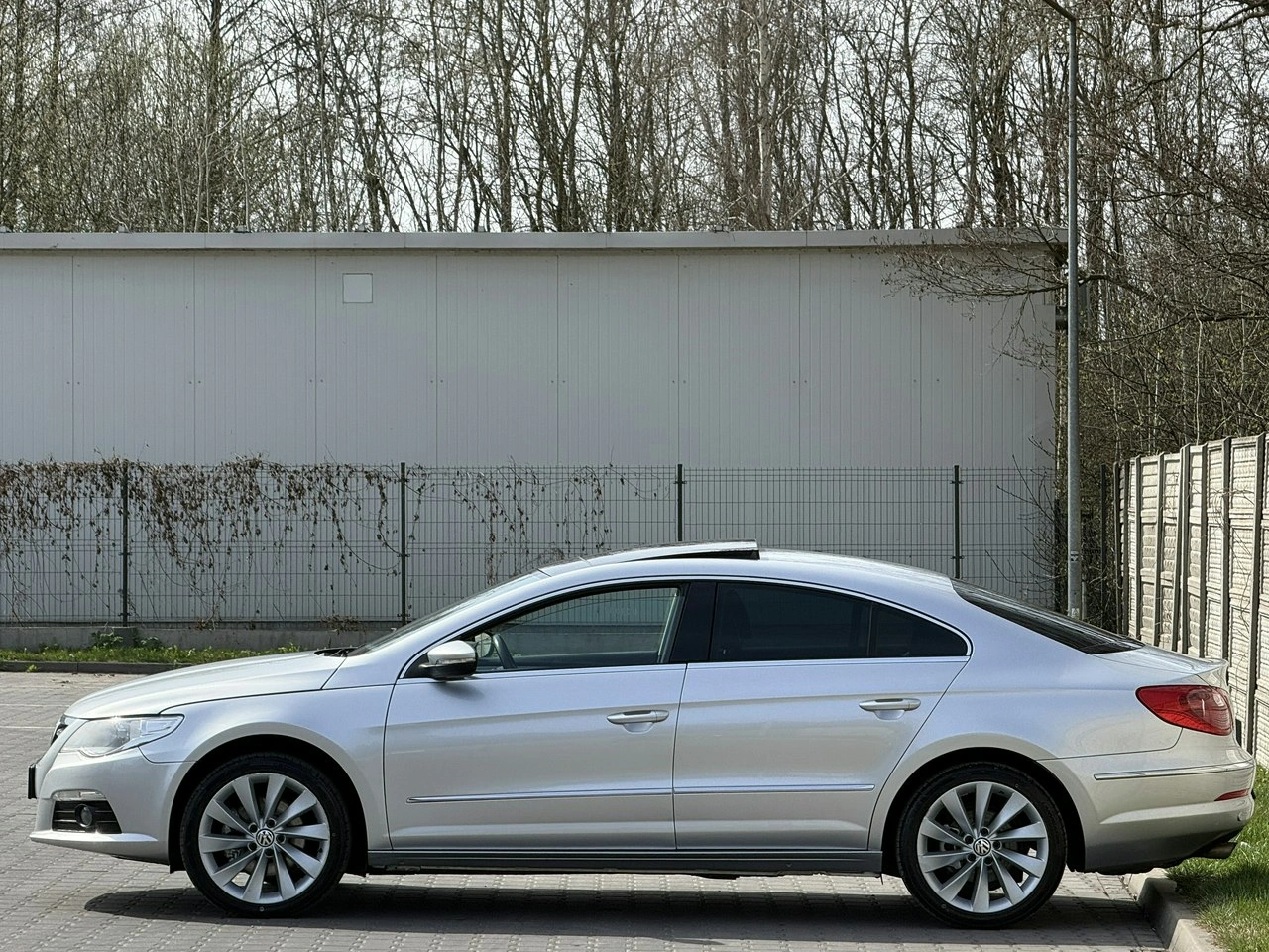 Volkswagen Passat CC - Zdjęcie 24