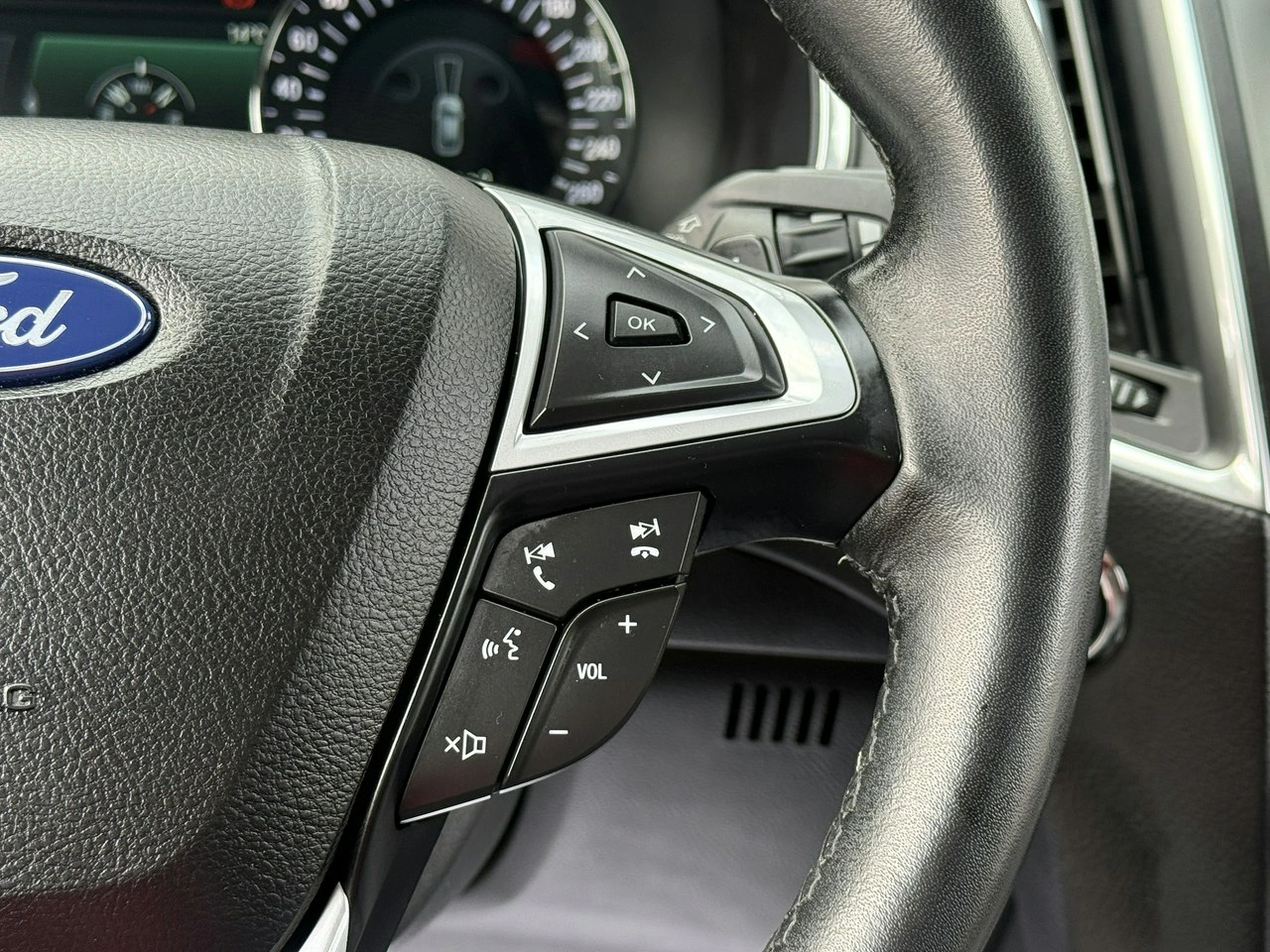 Ford S-Max - Zdjęcie 19