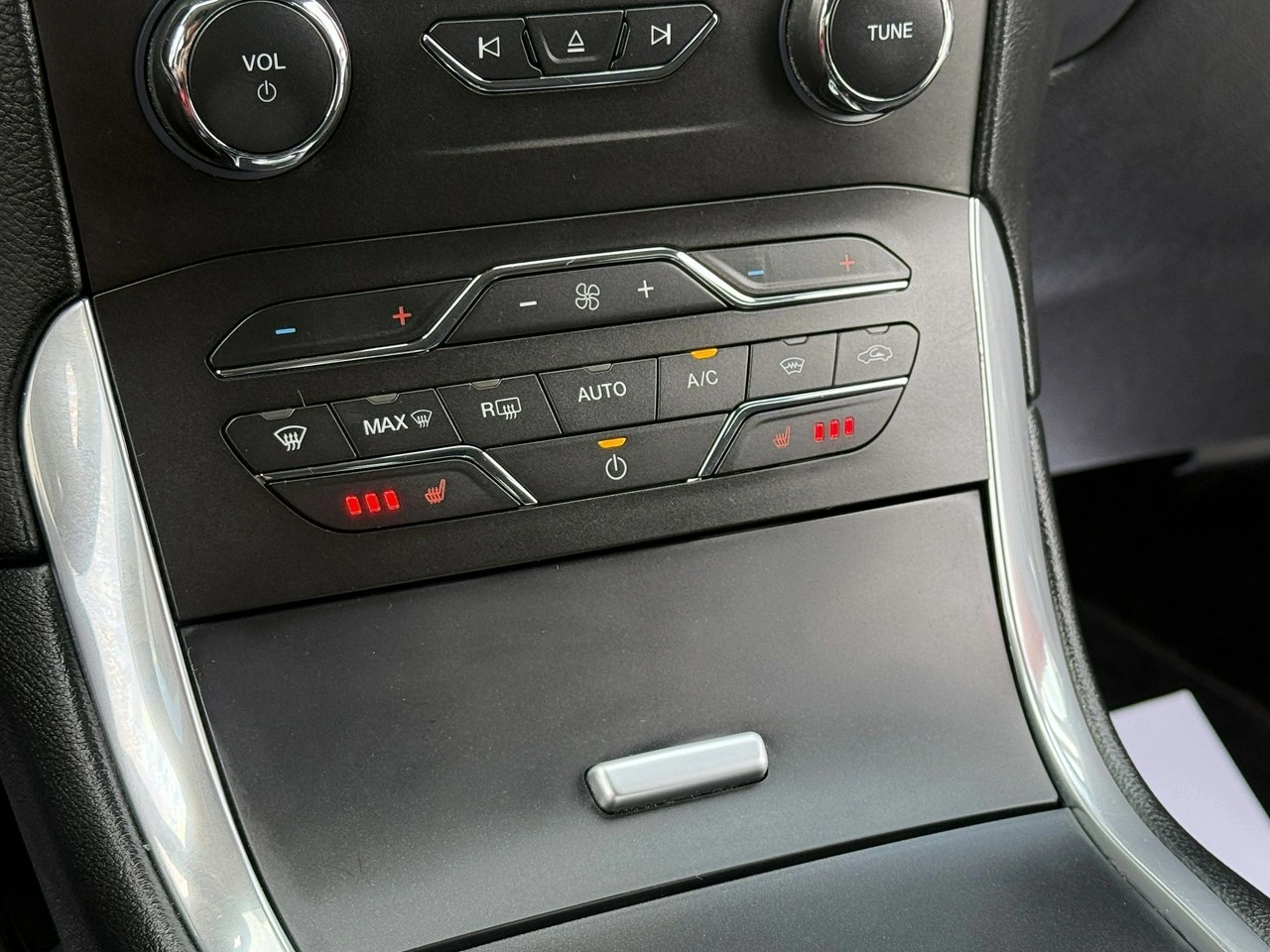 Ford S-Max - Zdjęcie 22