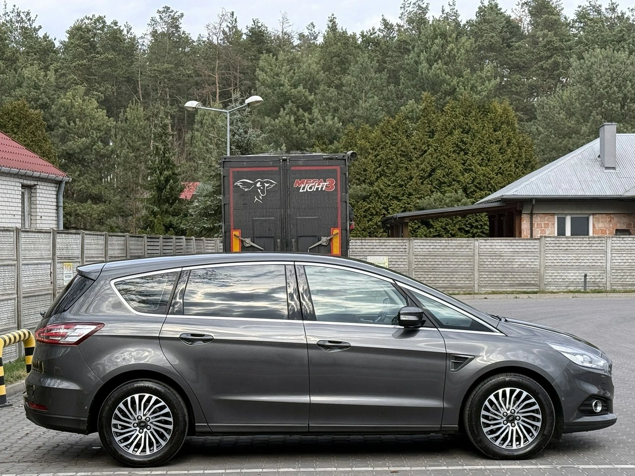 Ford S-Max - Zdjęcie 30