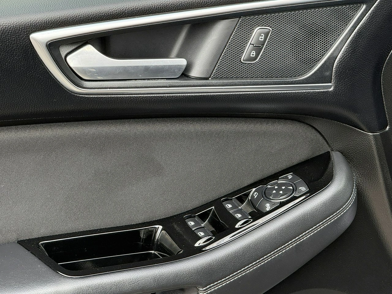 Ford S-Max - Zdjęcie 66