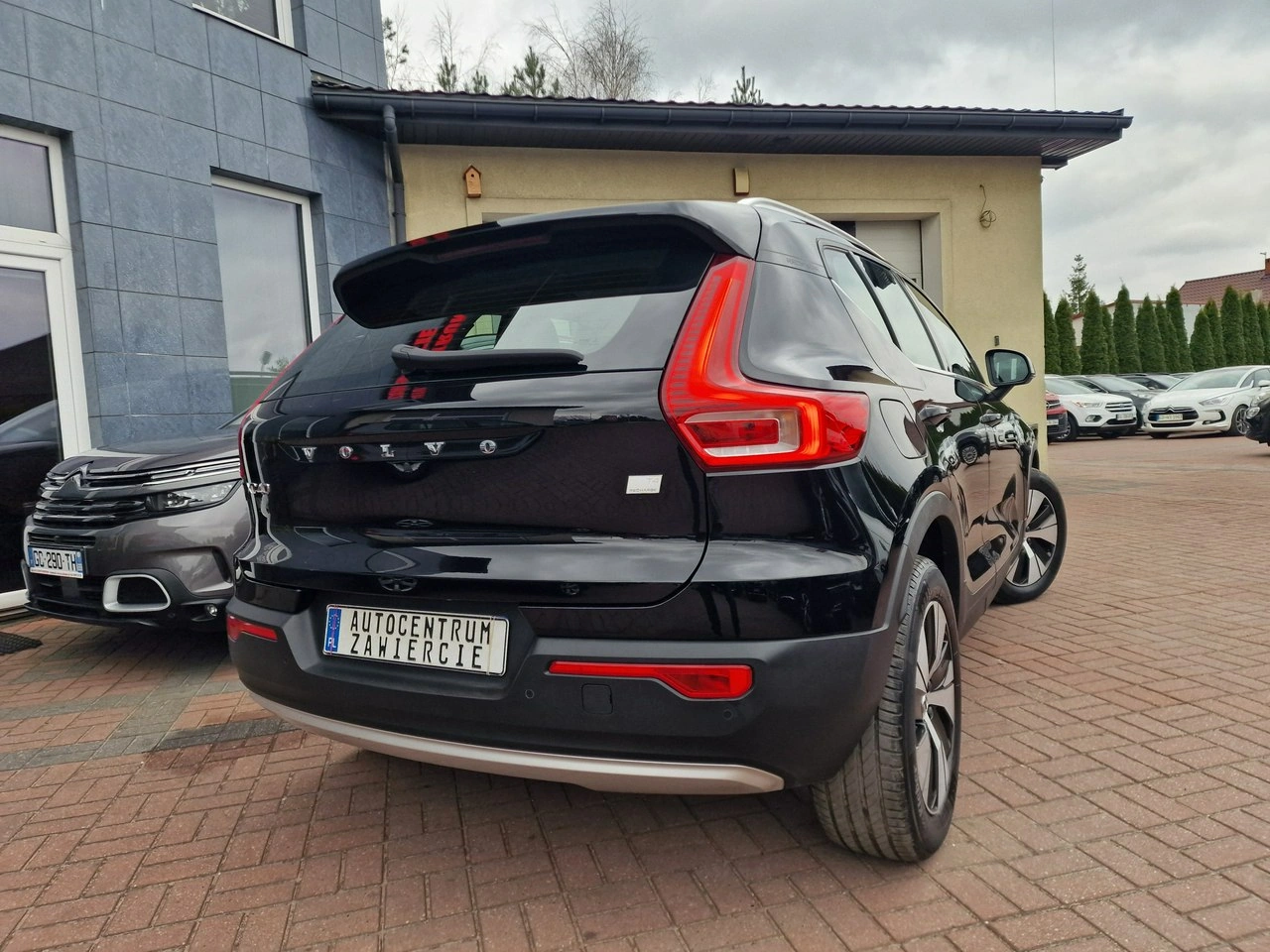 Volvo XC 40 - Zdjęcie 17