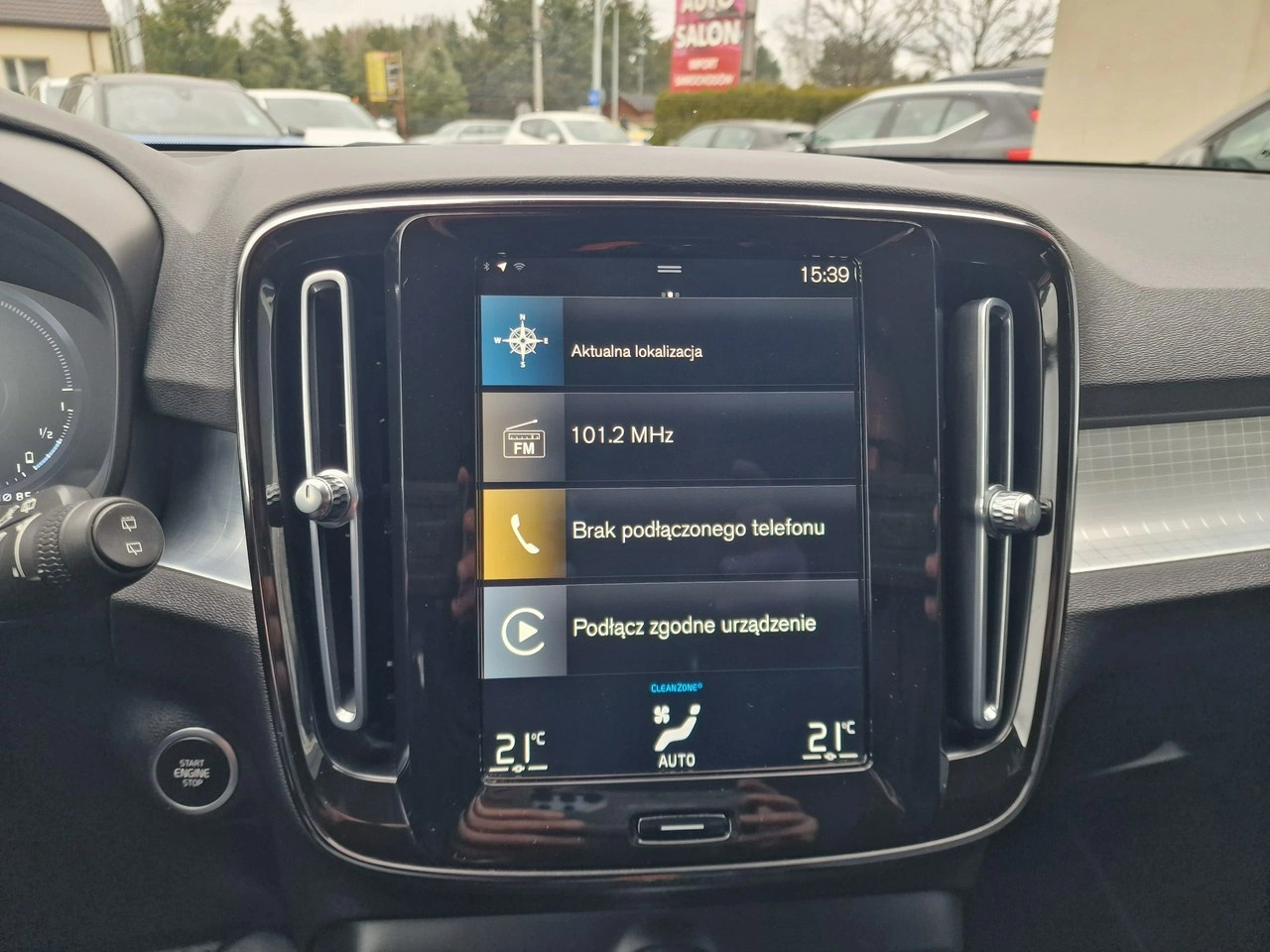 Volvo XC 40 - Zdjęcie 33