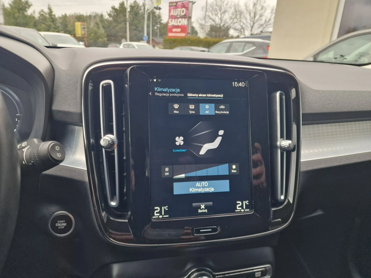 Volvo XC 40 - Zdjęcie 34