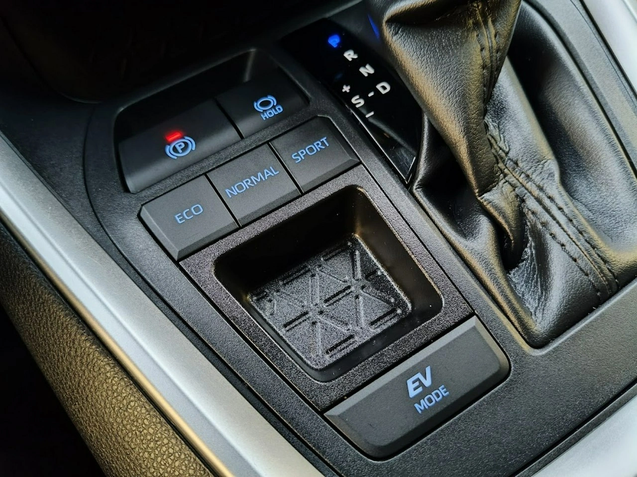 Toyota RAV-4 - Zdjęcie 26