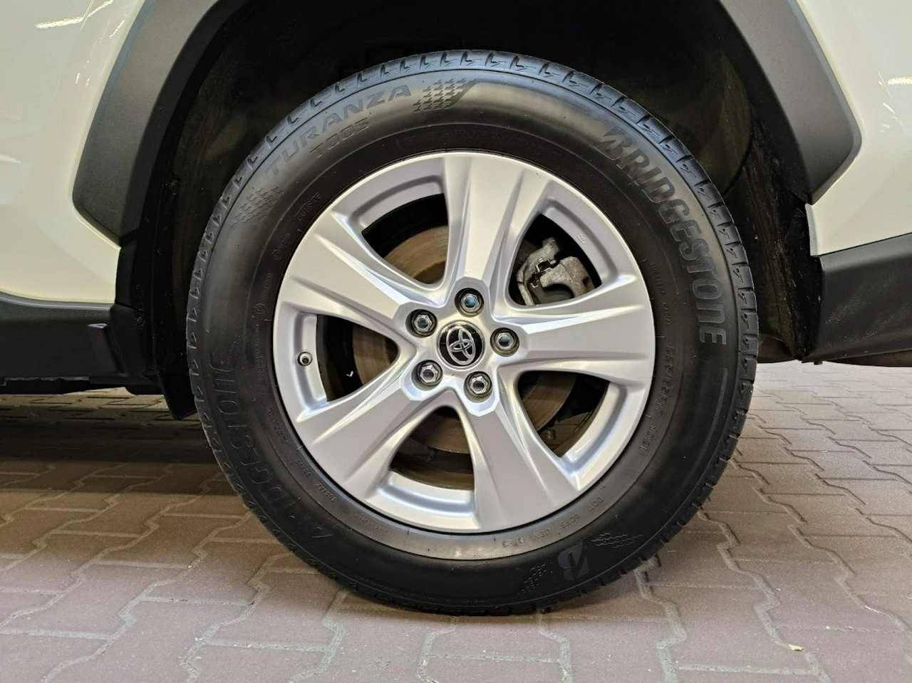 Toyota RAV-4 - Zdjęcie 7