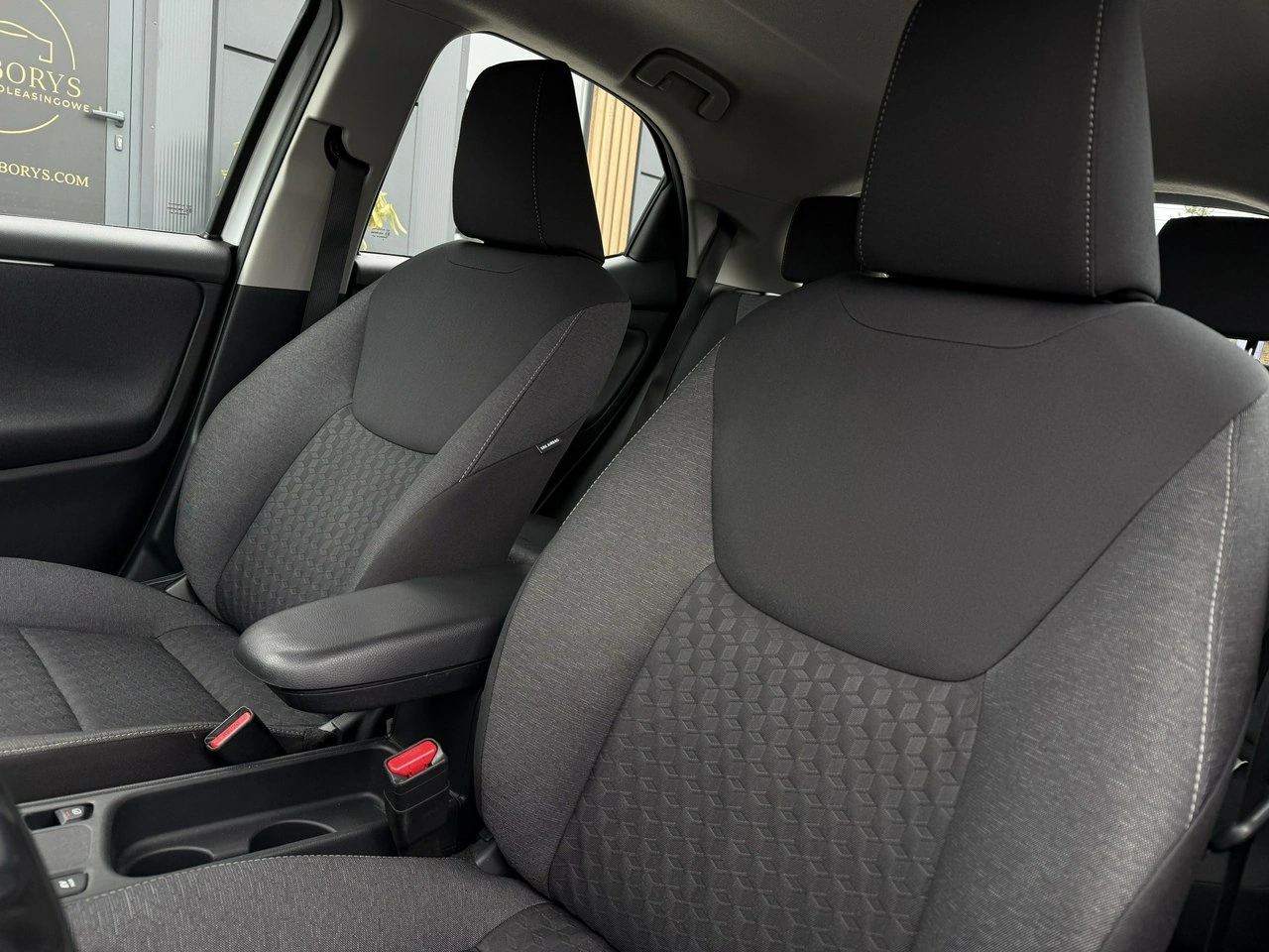 Mazda 2 Hybrid - Zdjęcie 11