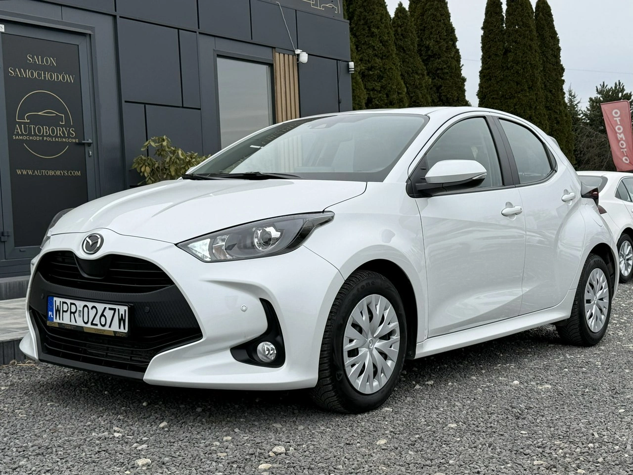 Mazda 2 Hybrid - Zdjęcie 5