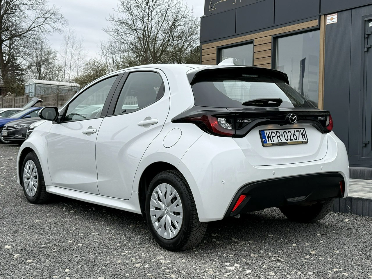 Mazda 2 Hybrid - Zdjęcie 6