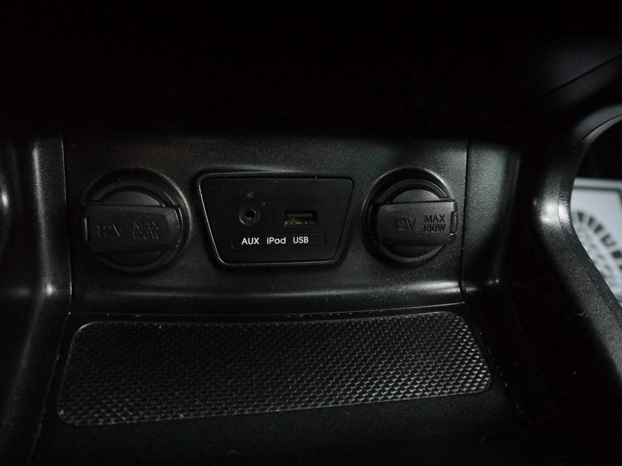 Hyundai ix35 - Zdjęcie 39