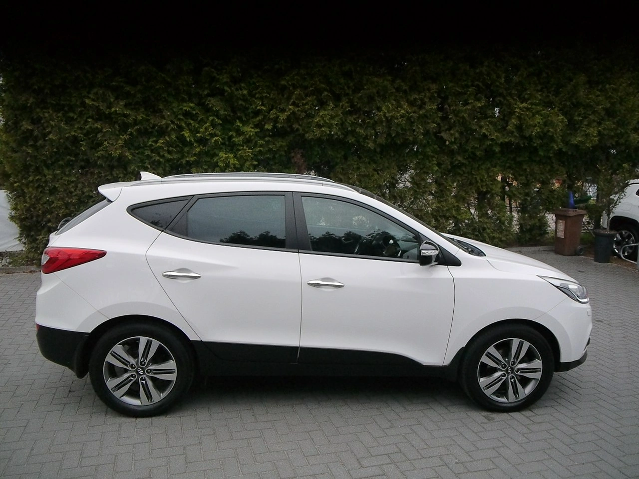 Hyundai ix35 - Zdjęcie 10