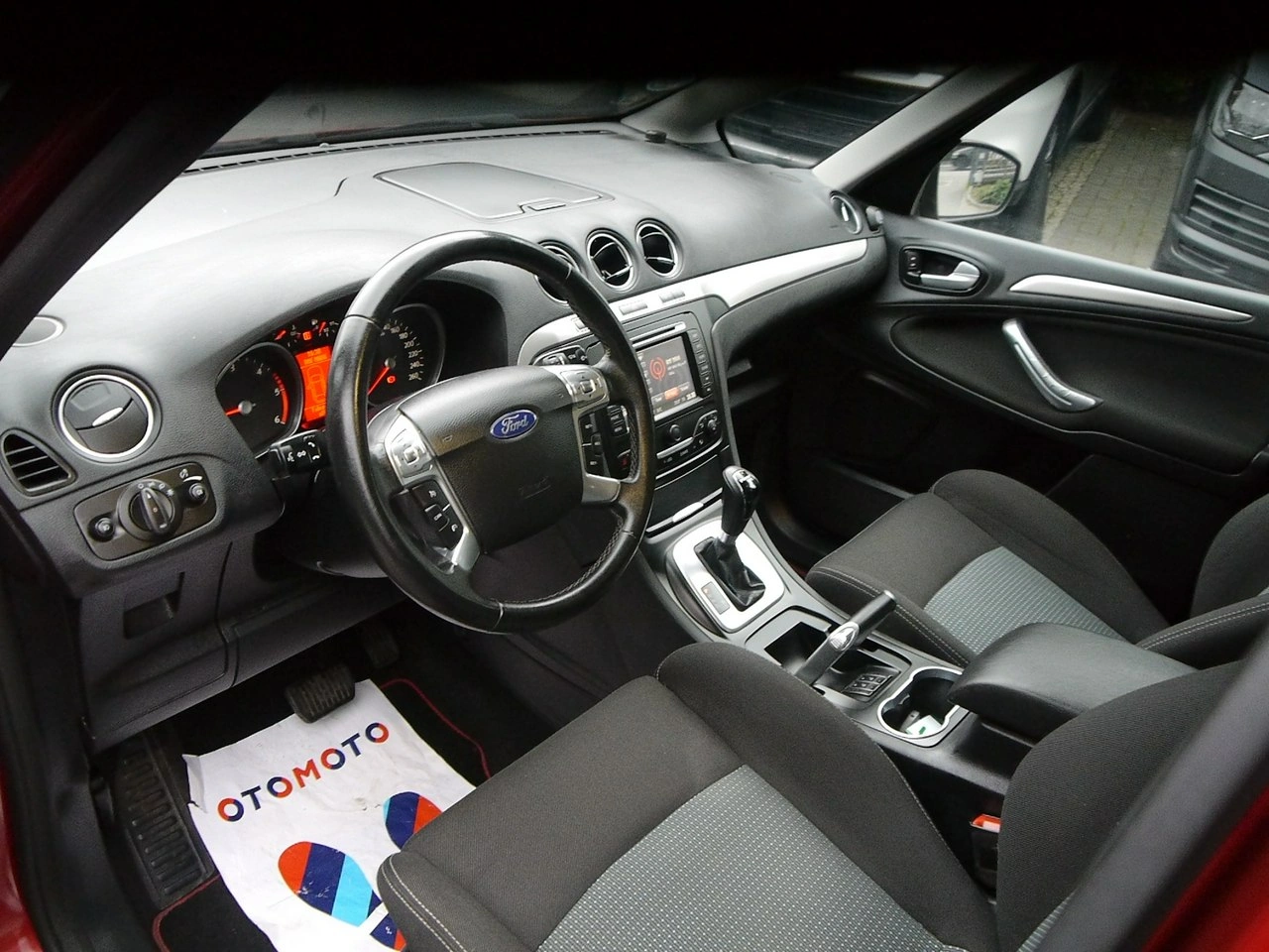 Ford S-Max - Zdjęcie 23