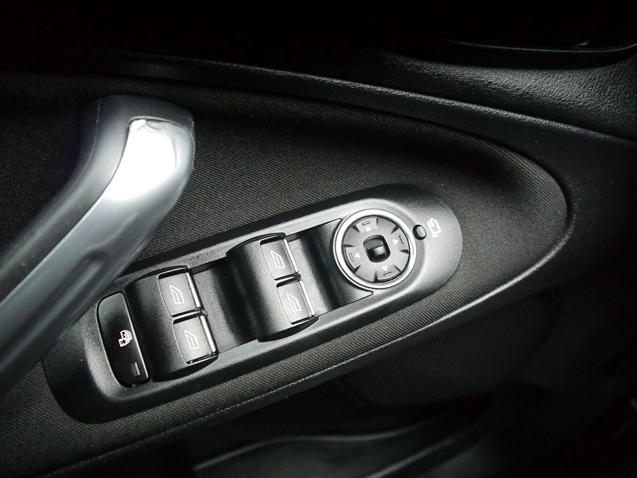 Ford S-Max - Zdjęcie 37