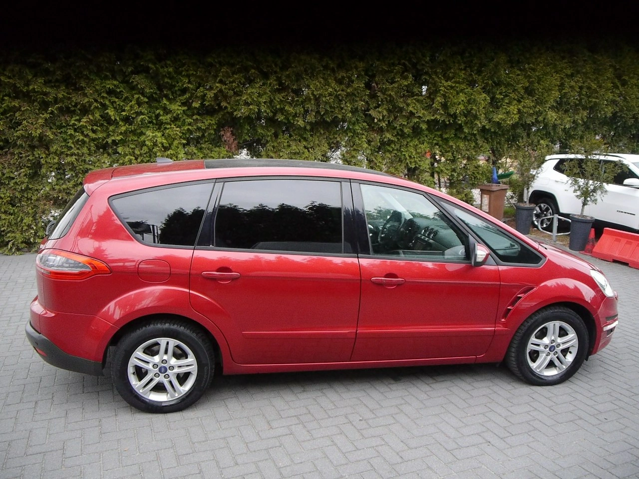 Ford S-Max - Zdjęcie 8
