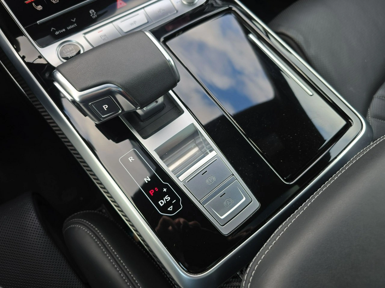 Audi Q7 - Zdjęcie 13