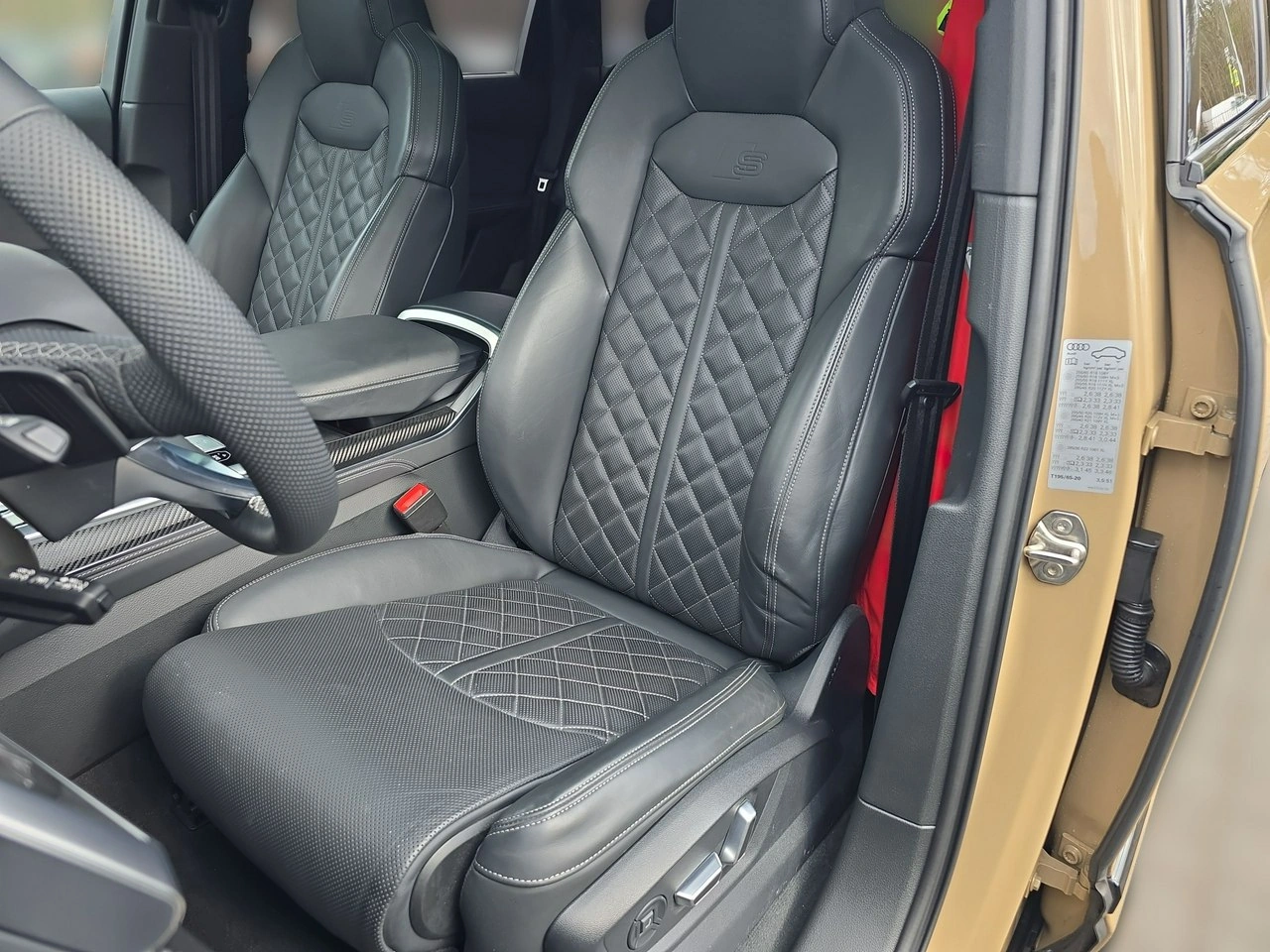 Audi Q7 - Zdjęcie 16