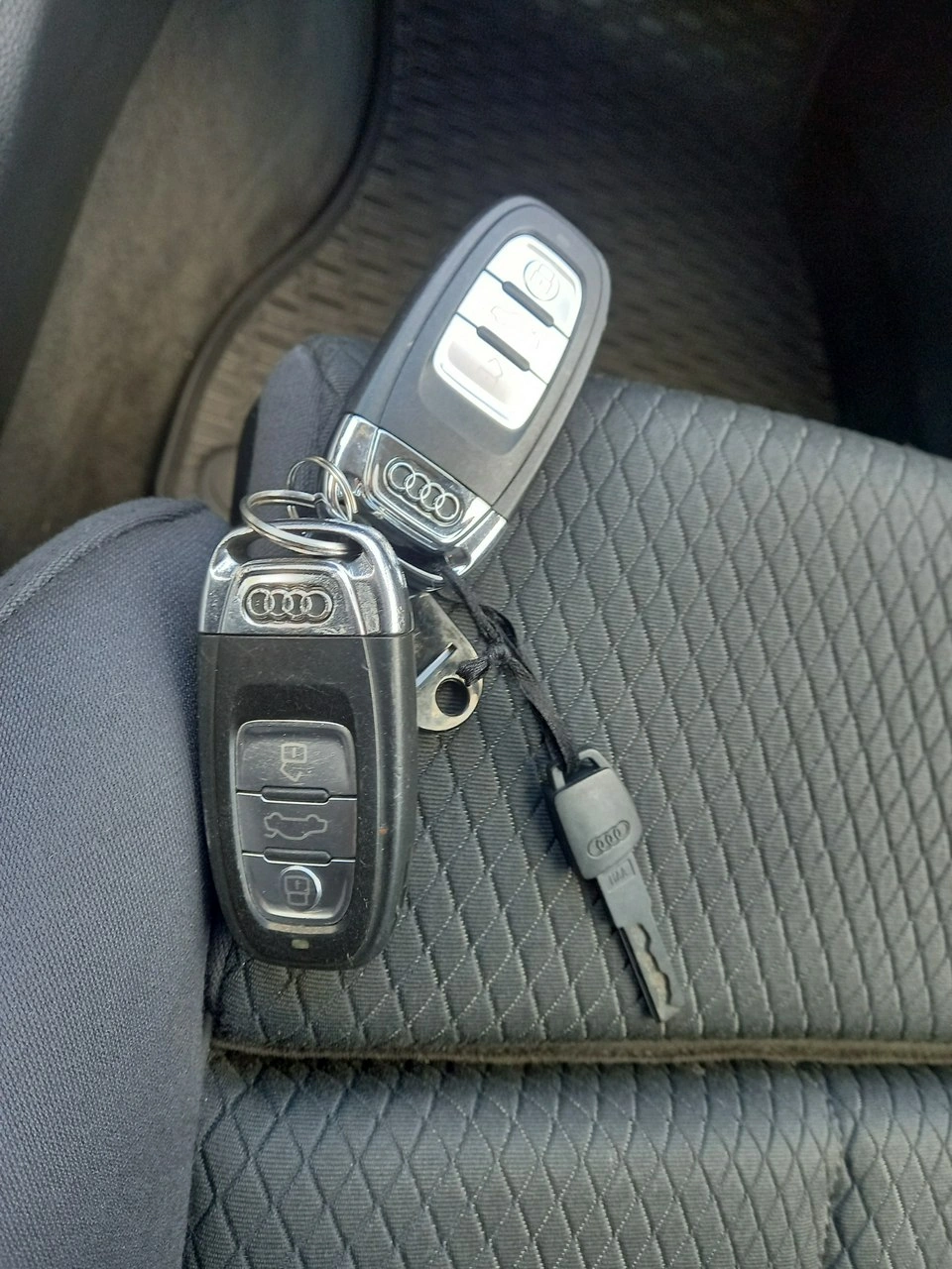 Audi A6 - Zdjęcie 28