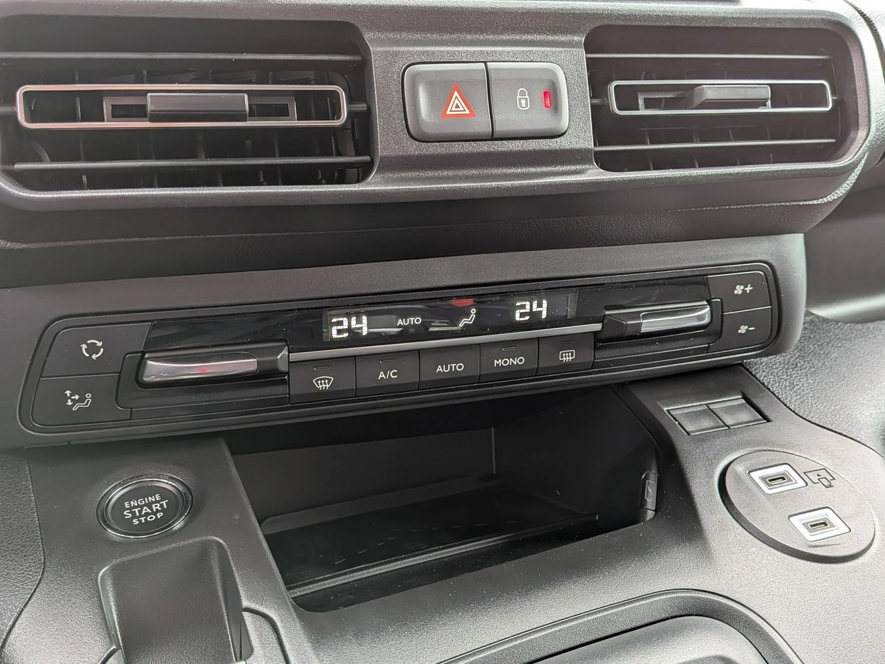 Opel Combo Life - Zdjęcie 13