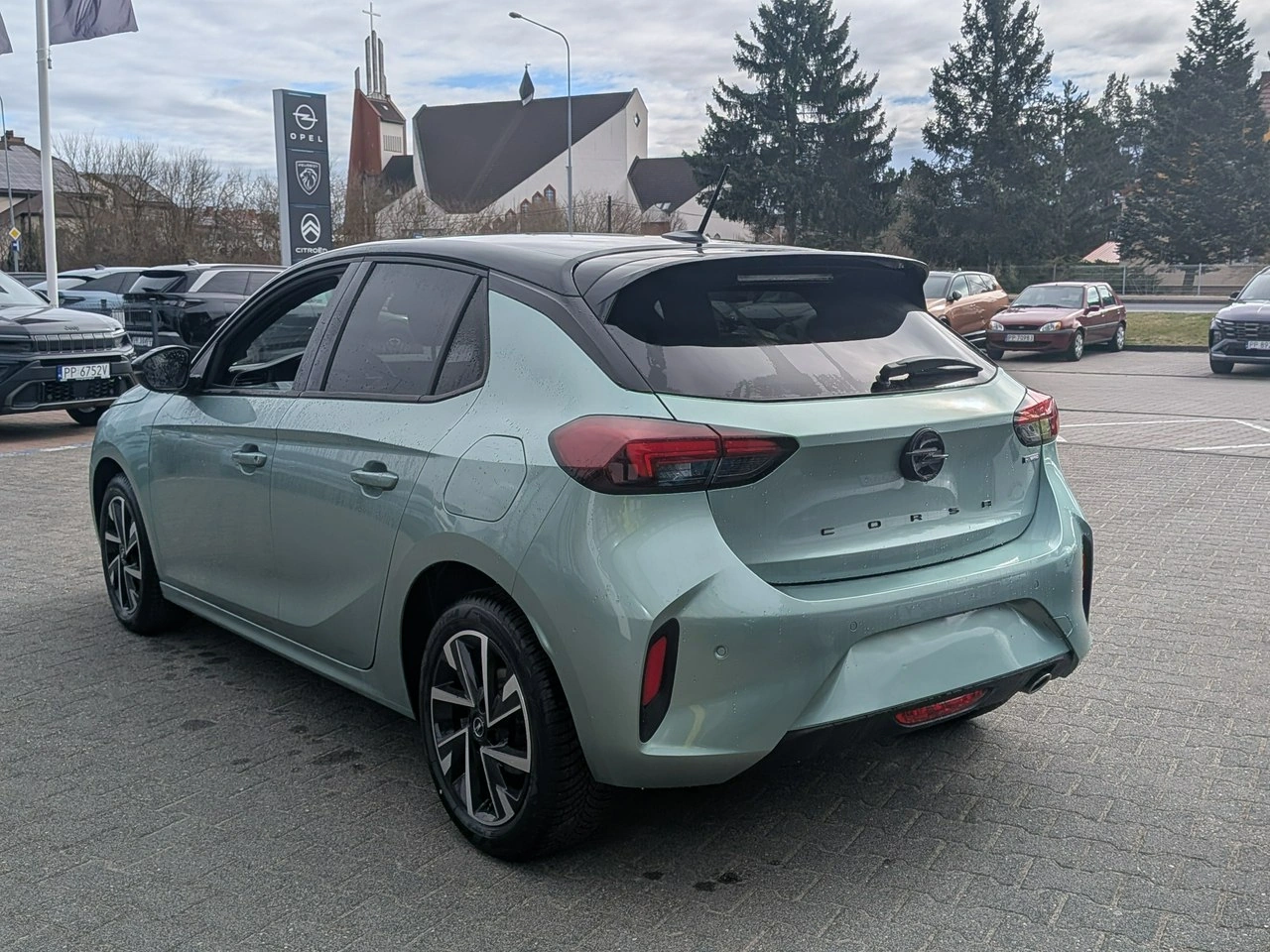 Opel Corsa - Zdjęcie 2