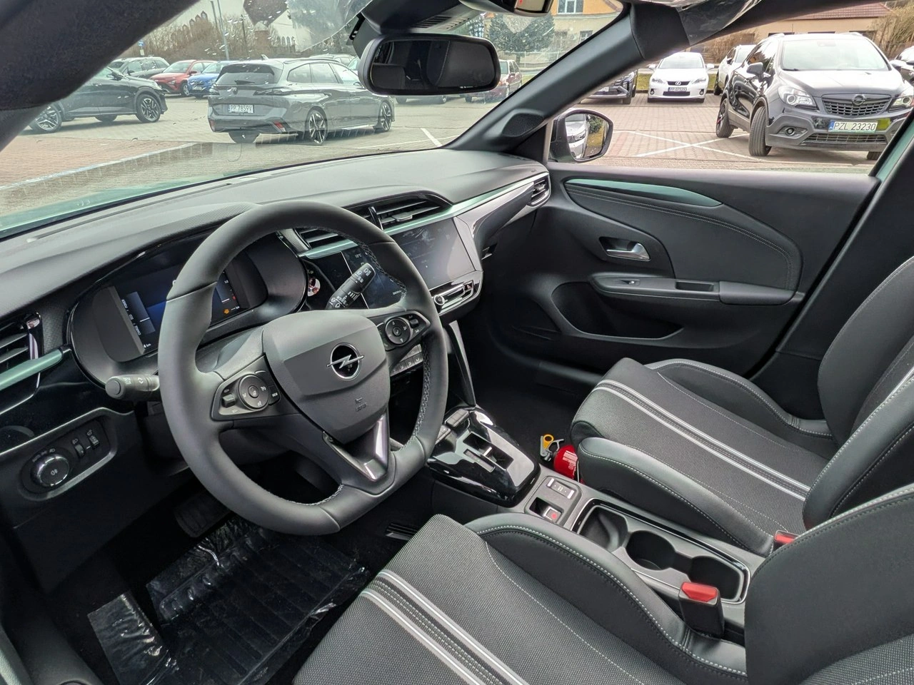 Opel Corsa - Zdjęcie 6