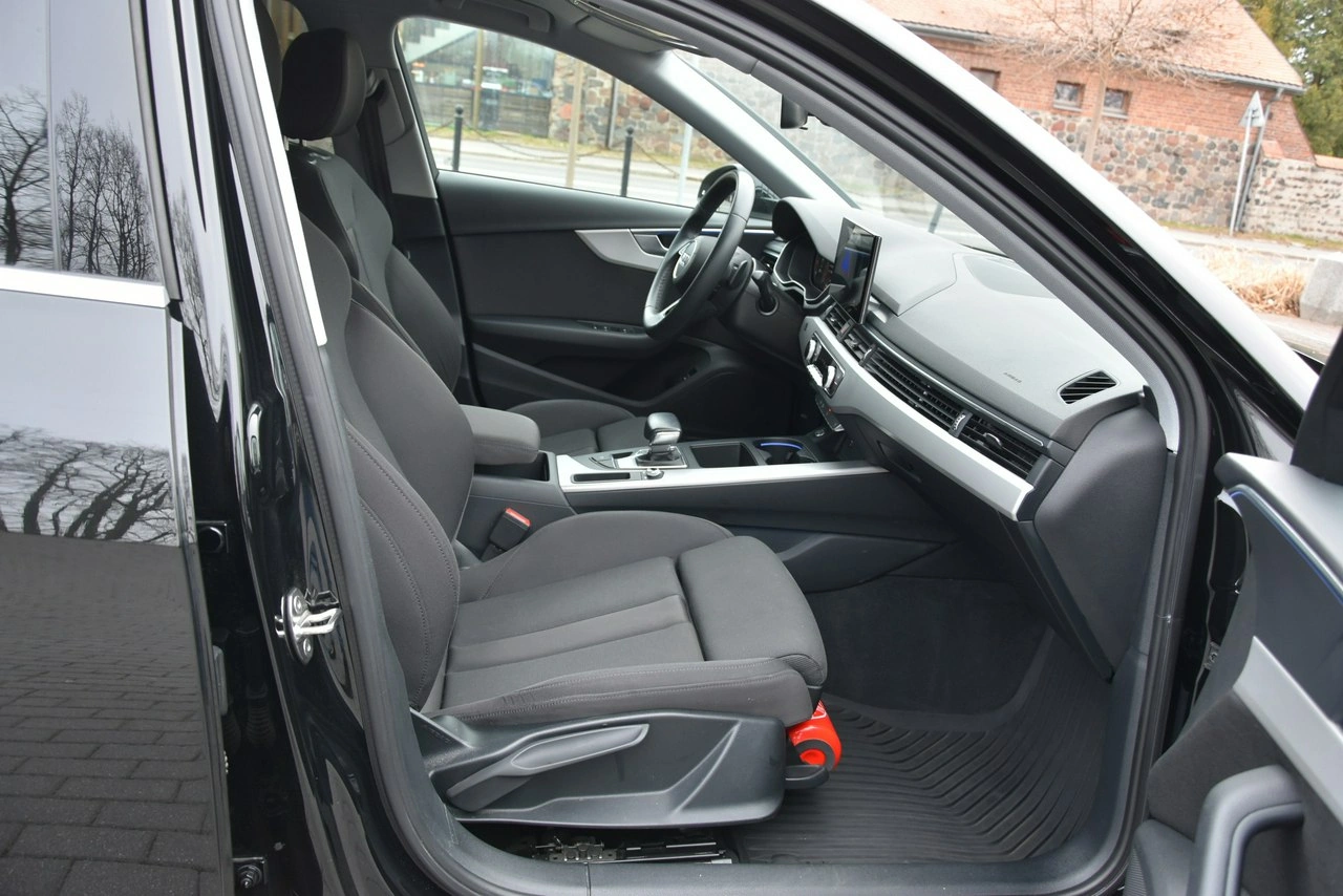Audi A4 - Zdjęcie 12