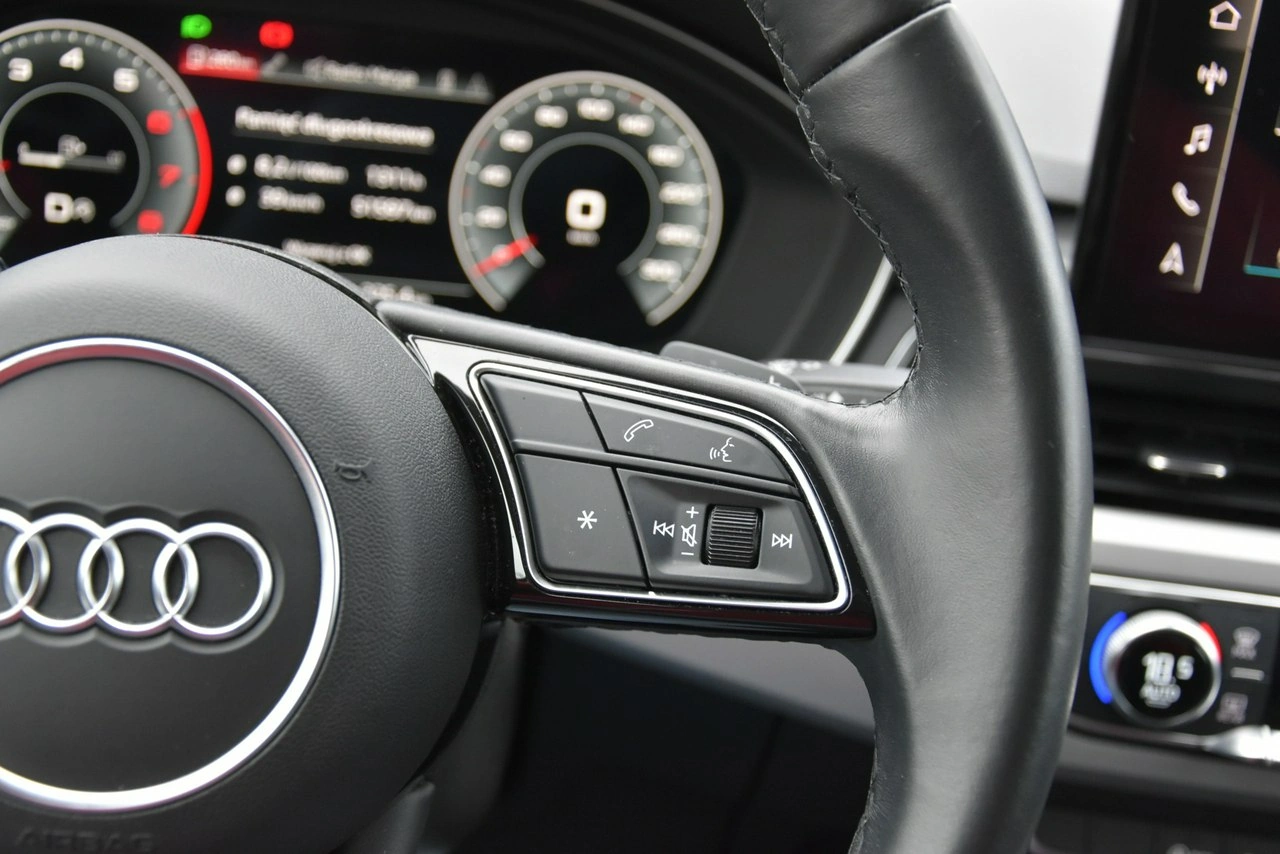 Audi A4 - Zdjęcie 24