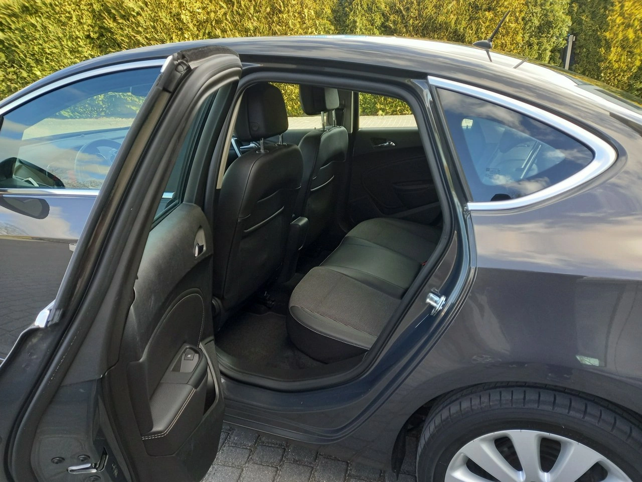 Opel Astra - Zdjęcie 26