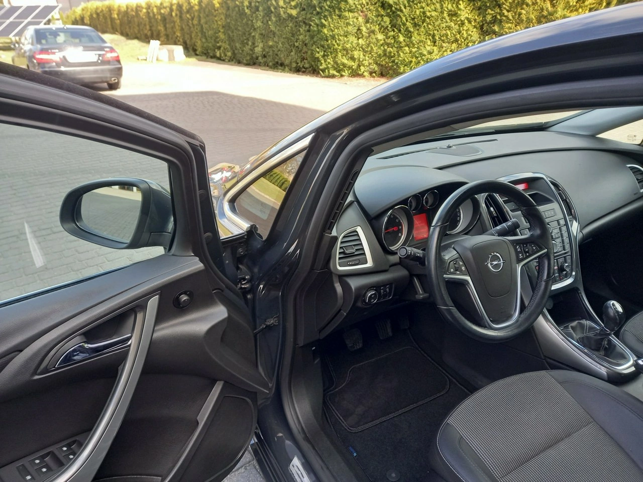 Opel Astra - Zdjęcie 27